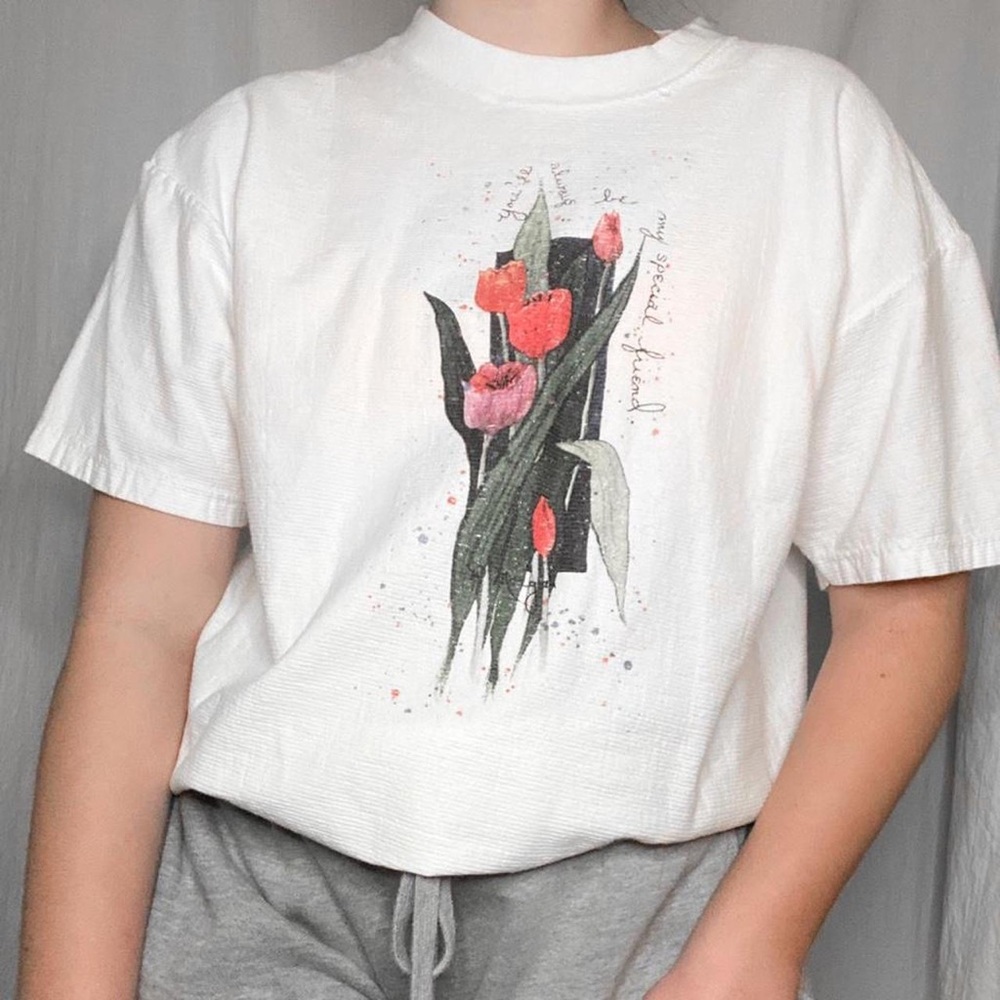 Vintage watercolor floral graphic tee